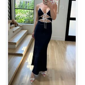 Misha V-Neck Cutout Tie Front Midi Dress Black XL